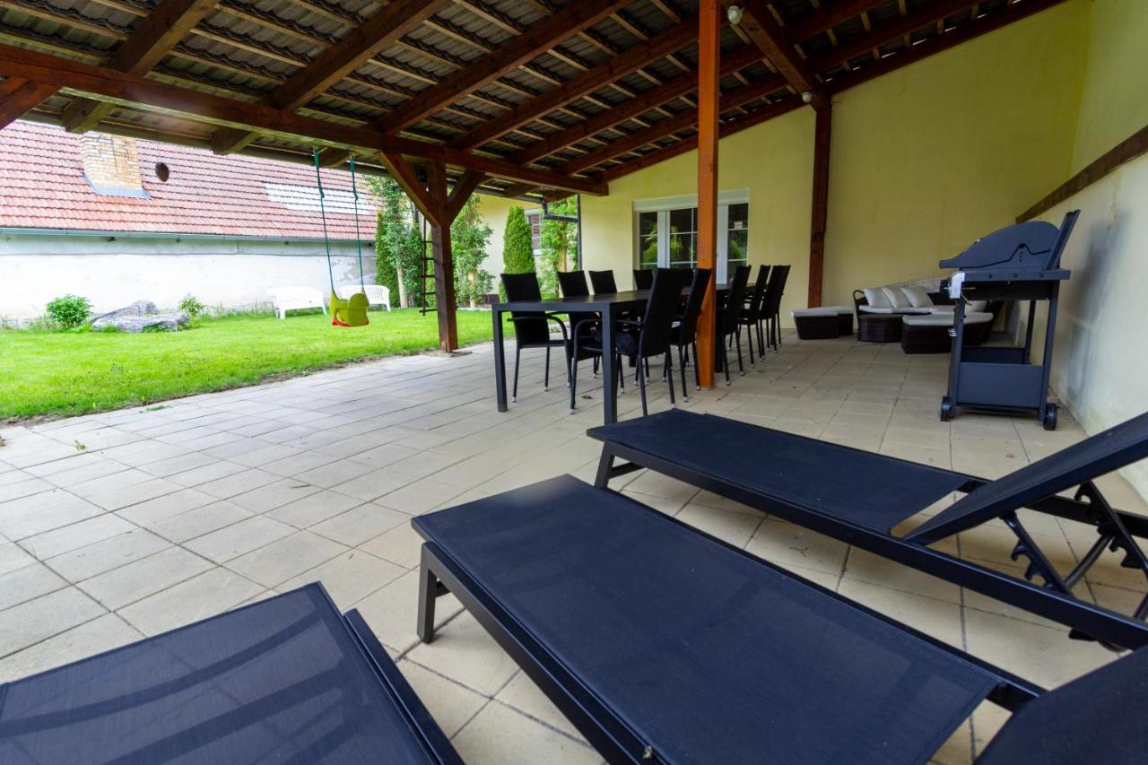 Apartmanovy Dum Vilemovice Ngoại thất bức ảnh