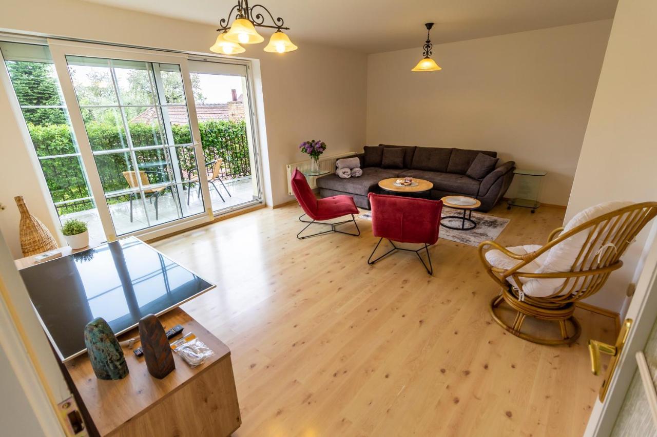 Apartmanovy Dum Vilemovice Ngoại thất bức ảnh