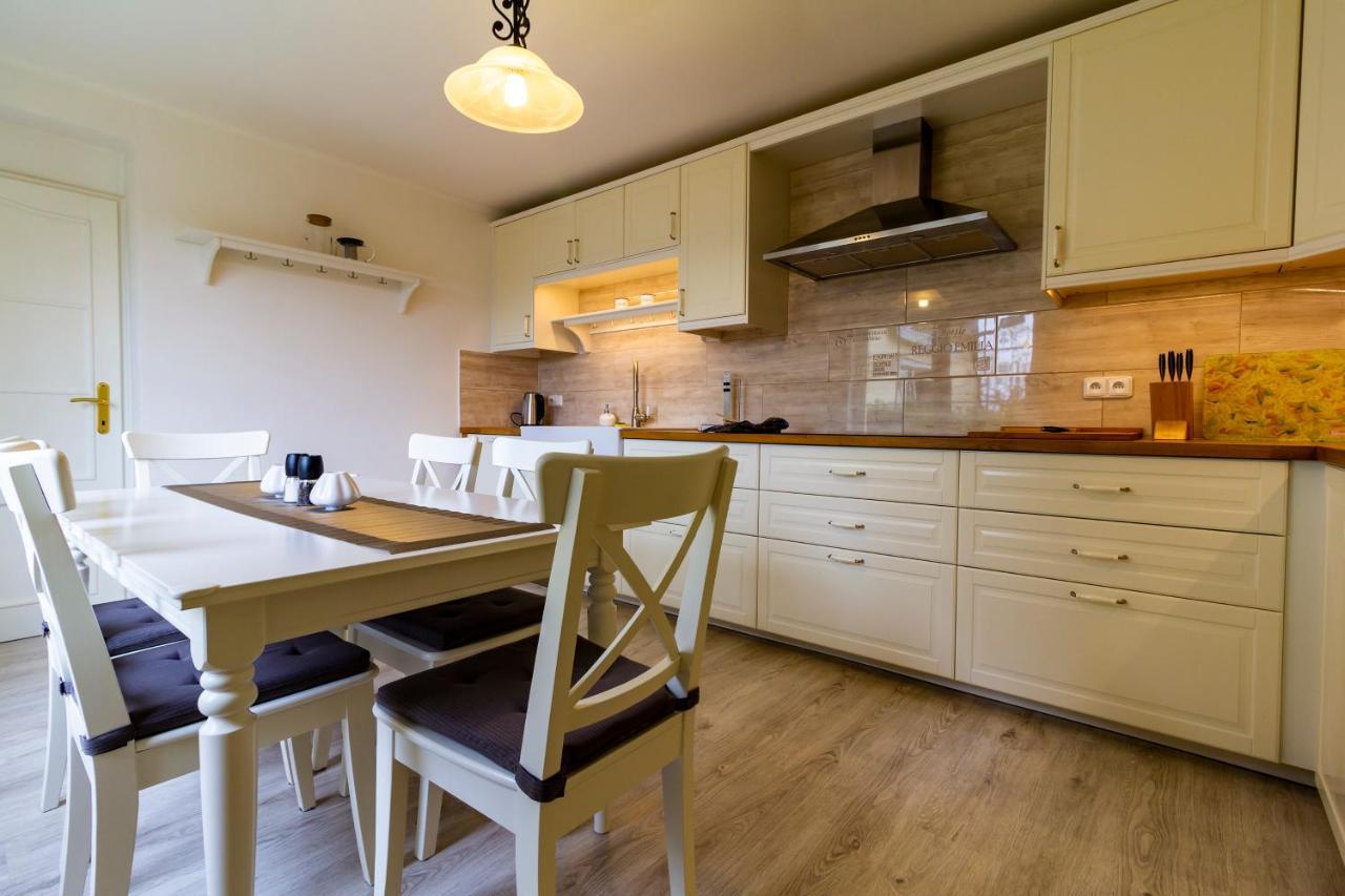 Apartmanovy Dum Vilemovice Ngoại thất bức ảnh